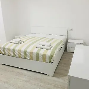 Living Center Katania